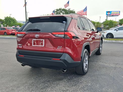 Used 2025 Toyota RAV4 XLE w/ Convenience Package AWD/4WD image 11