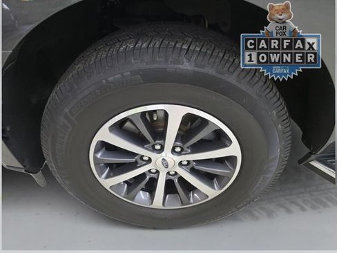 Used 2021 Ford Expedition XLT AWD/4WD image 19