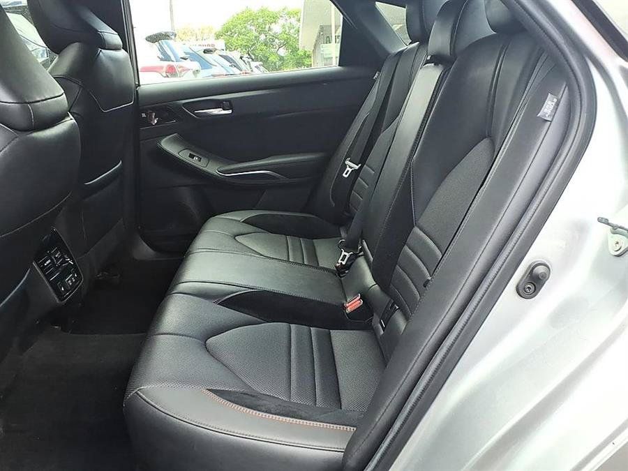 Used 2022 Toyota Avalon Touring FWD image 29