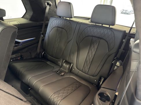 New 2026 BMW X7 xDrive40i w/ M Sport Package image 49