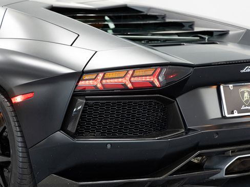 Used 2014 Lamborghini Aventador LP 700-4 AWD/4WD image 24