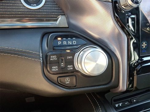 Used 2019 RAM 1500 Limited image 15