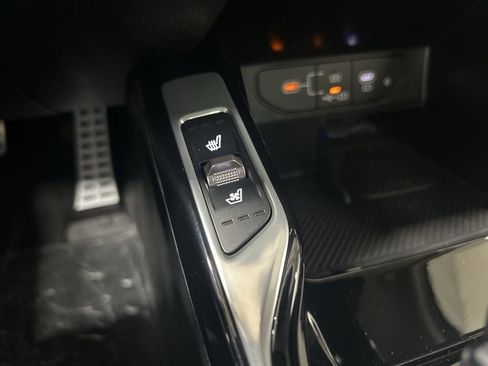 New 2025 Kia Sorento SX image 22