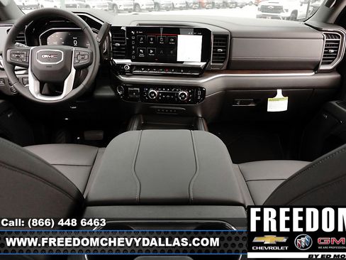 New 2025 GMC Sierra 2500 SLT w/ Texas SLT Premium Package image 11