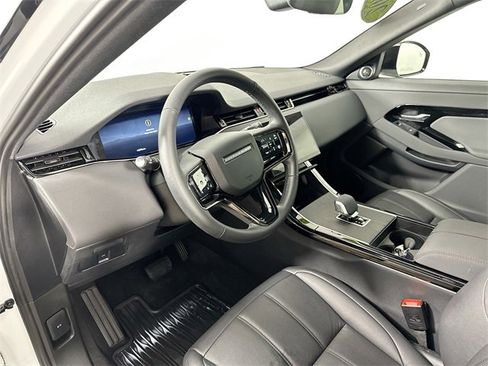 Used 2025 Land Rover Range Rover Evoque S image 20