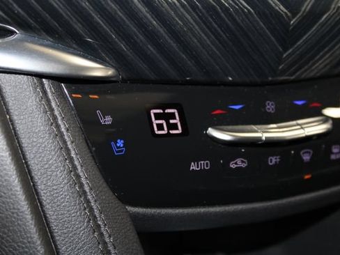 Used 2024 Cadillac XT6 Premium Luxury w/ Technology Package AWD/4WD image 24