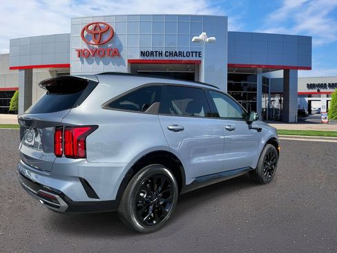 Used 2023 Kia Sorento SX FWD image 6