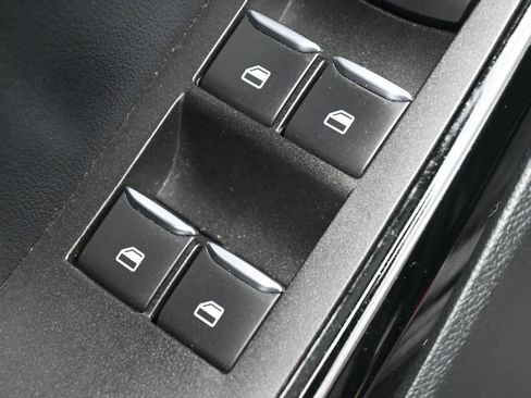 Used 2022 Ford Explorer ST AWD/4WD image 15