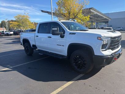New 2026 Chevrolet Silverado 2500 LT w/ Trail Boss Package