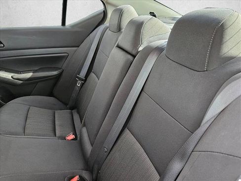 Used 2025 Nissan Altima 2.5 SV FWD image 20