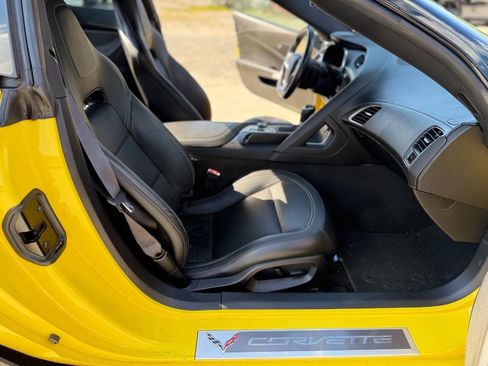 Used 2016 Chevrolet Corvette Z06 w/ Battery Protection Package image 30