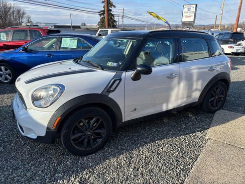 Used 2014 MINI Cooper Countryman S image 2