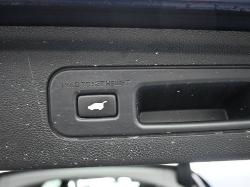 Certified 2023 Honda Odyssey Touring image 24