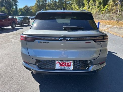 Used 2024 Chevrolet Equinox EV RS image 4