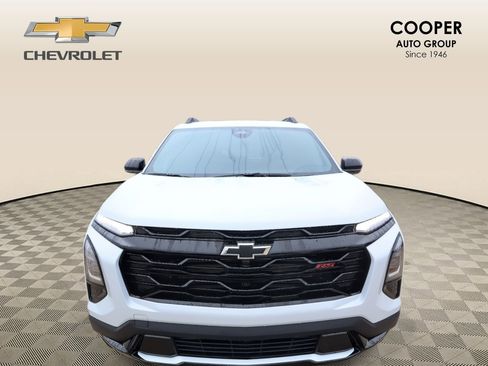New 2026 Chevrolet Equinox RS w/ Convenience Package III AWD/4WD image 11