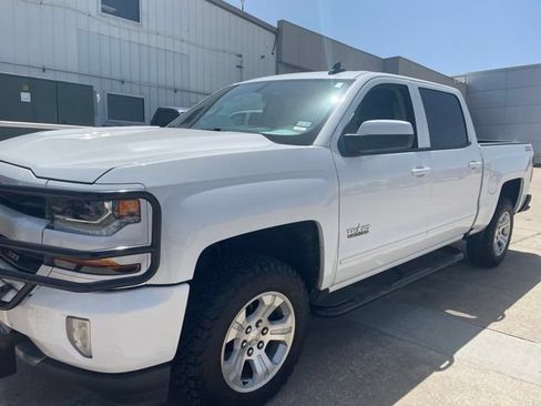 Used 2018 Chevrolet Silverado 1500 LT w/ Texas Edition AWD/4WD image 1
