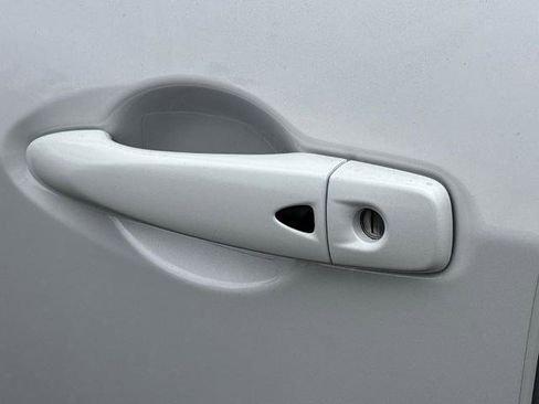 Certified 2024 Nissan Kicks SV FWD image 10