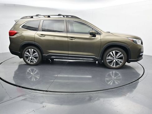 Used 2022 Subaru Ascent Limited w/ Technology Package AWD/4WD image 9