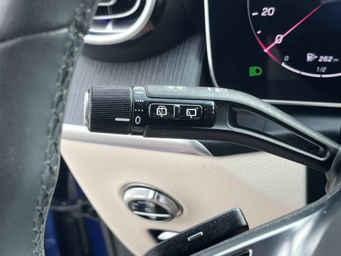 Certified 2025 Mercedes-Benz GLC 300 image 40