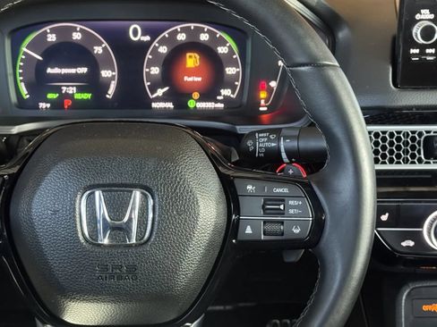 Used 2025 Honda Civic Sport Touring image 24