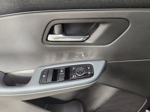 New 2026 Nissan Leaf w/ Floor Mat Package (S+) image 8