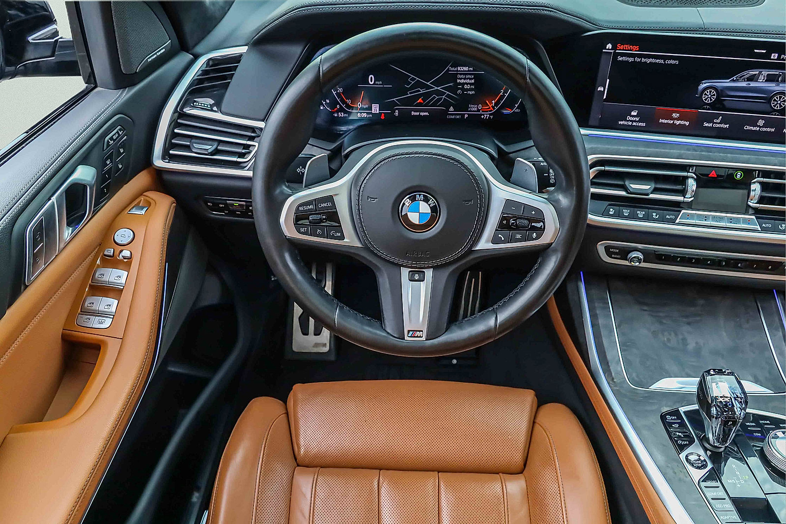 Used 2020 BMW X7 xDrive40i w/ M Sport Package AWD/4WD image 17
