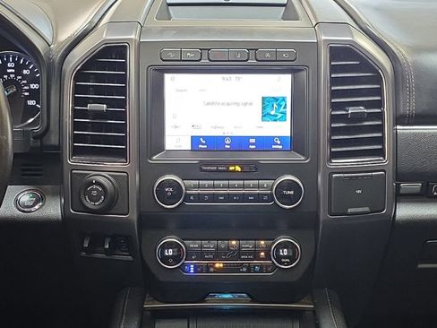 Used 2020 Ford Expedition Platinum AWD/4WD image 22