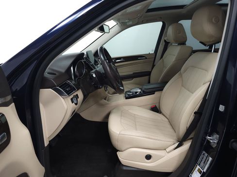 Used 2018 Mercedes-Benz GLE 350 4MATIC image 4