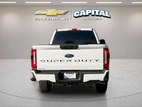 Used 2024 Ford F250 XL w/ STX Appearance Package AWD/4WD image 4
