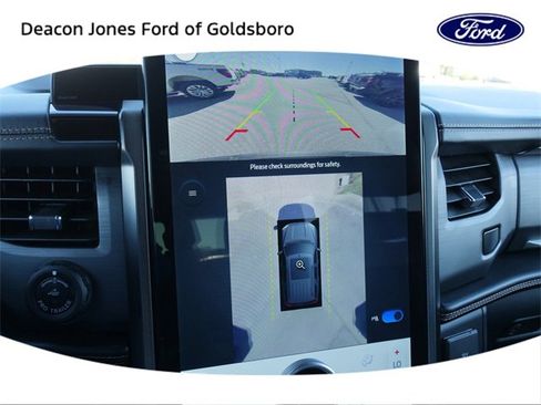 Certified 2023 Ford Expedition Platinum image 29