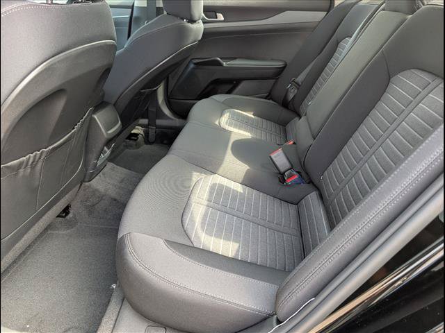 New 2026 Kia K5 LXS FWD image 8