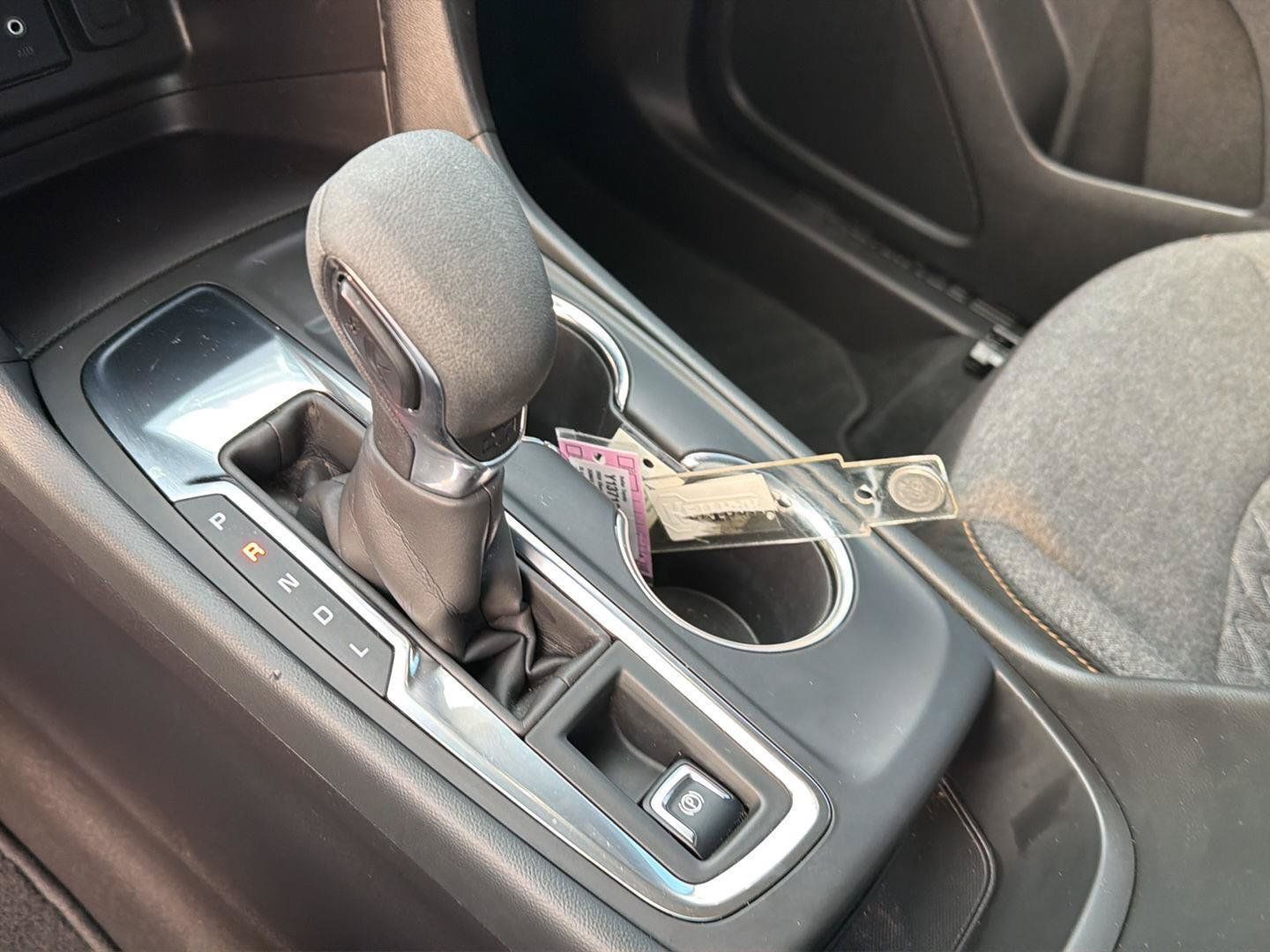 Used 2024 Chevrolet Equinox LT FWD image 26