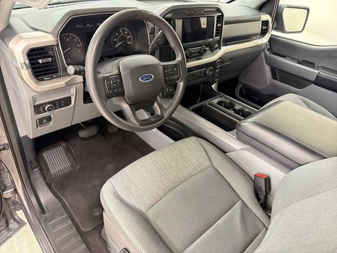Used 2021 Ford F150 XLT AWD/4WD image 4