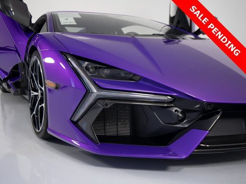 Used 2024 Lamborghini Revuelto AWD/4WD image 39