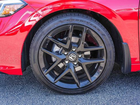 Used 2025 Honda Civic Sport image 13