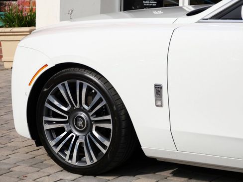 Used 2021 Rolls-Royce Ghost AWD/4WD image 13