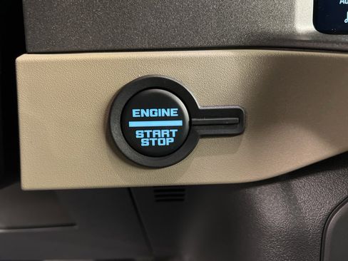 New 2025 Ford Bronco Big Bend image 19