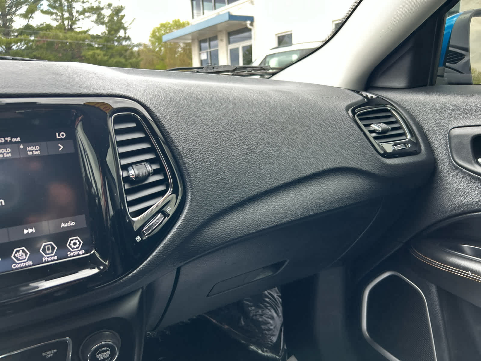 Used 2021 Jeep Compass Limited FWD image 22