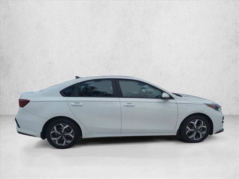 Used 2021 Kia Forte LXS FWD image 4