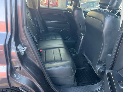 Used 2015 Jeep Patriot High Altitude AWD/4WD image 27