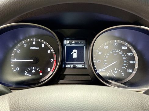 Used 2018 Hyundai Santa Fe Sport image 14