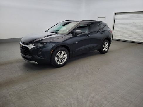 Used 2020 Chevrolet Blazer LT w/ Sound & Technology Package AWD/4WD image 2