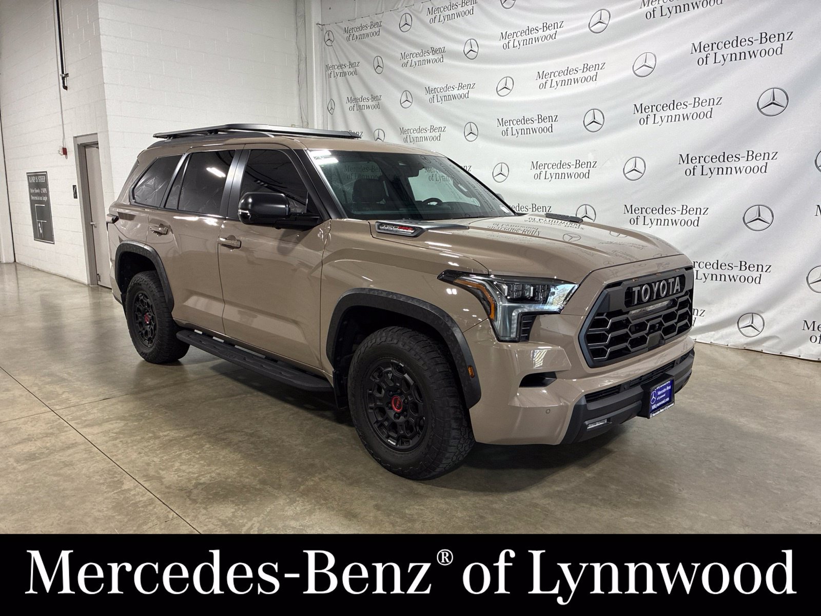 Used 2025 Toyota Sequoia TRD Pro AWD/4WD image 1
