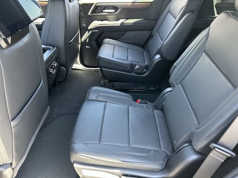 New 2026 GMC Yukon Denali w/ Denali Reserve Package AWD/4WD image 26