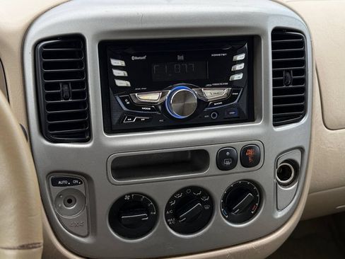 Used 2006 Ford Escape XLT AWD/4WD image 24
