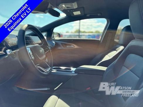 New 2026 Chevrolet Equinox EV LT image 9