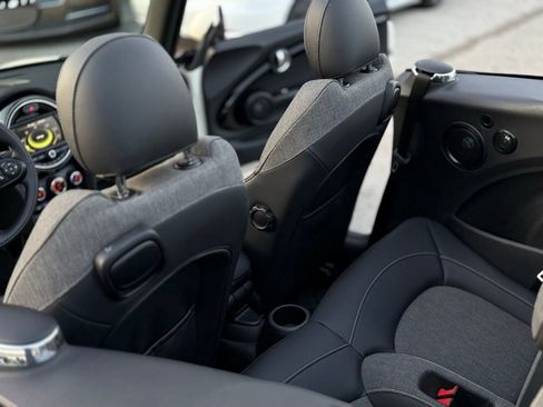 Used 2016 MINI Cooper S image 26