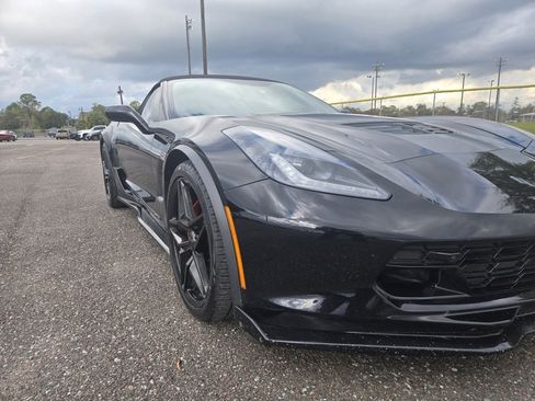 Used 2016 Chevrolet Corvette Z06 w/ 3LZ Preferred Equipment Group image 9