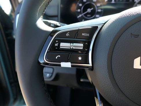 New 2026 Kia Seltos EX image 13