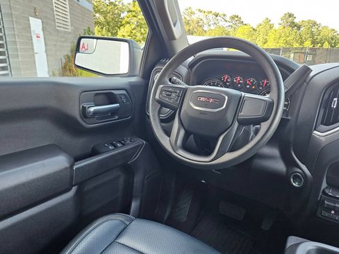 Used 2025 GMC Sierra 1500 Pro w/ Graphite Edition AWD/4WD image 9